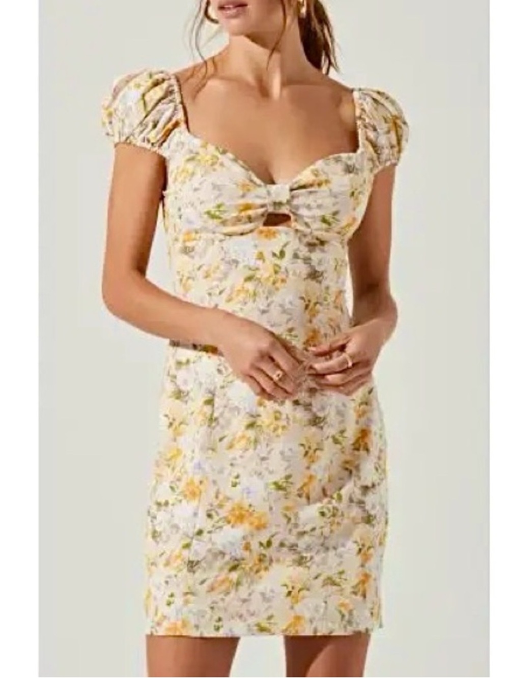 ASTR the Label Cap Sleeve Yellow Floral Minidress | size Small